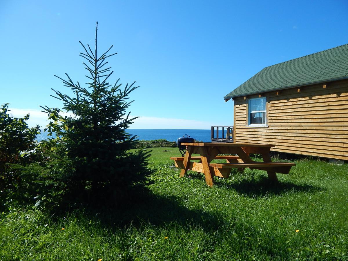 Les Chalets Brise-De-Mer Sainte-Therese-de-Gaspe Zewnętrze zdjęcie
